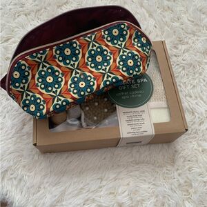 Floral Patterned Cosmetic Bag with products & ultimate Spa Gift Set